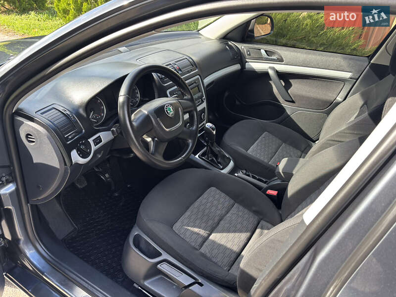 Лифтбек Skoda Octavia 2011 в Запорожье