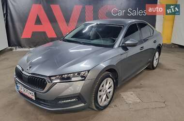 Лифтбек Skoda Octavia 2023 в Киеве