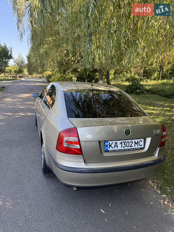 Лифтбек Skoda Octavia 2005 в Киеве