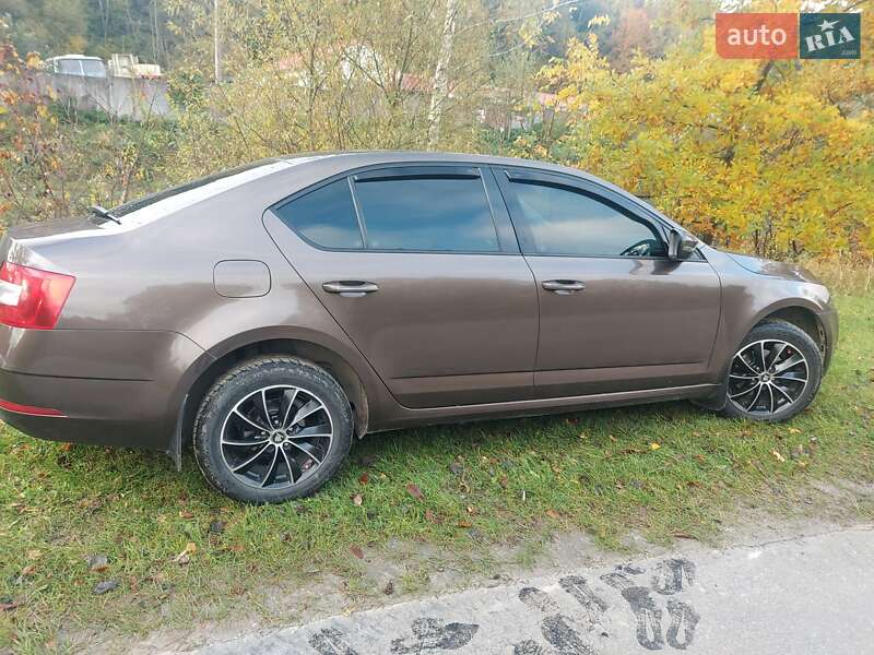 Лифтбек Skoda Octavia 2017 в Львове