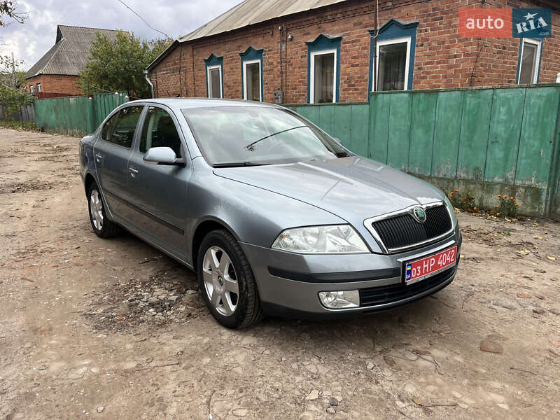Лифтбек Skoda Octavia 2006 в 