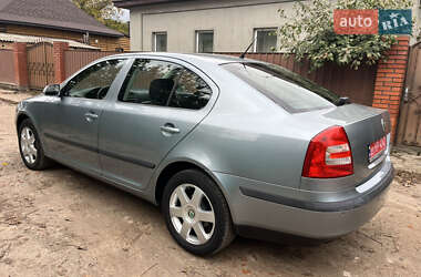 Лифтбек Skoda Octavia 2006 в 