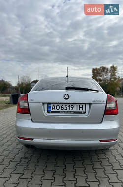 Лифтбек Skoda Octavia 2009 в 