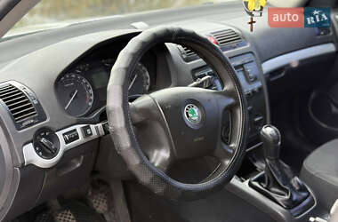 Лифтбек Skoda Octavia 2008 в 