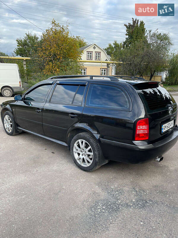 Универсал Skoda Octavia 2002 в Коростышеве
