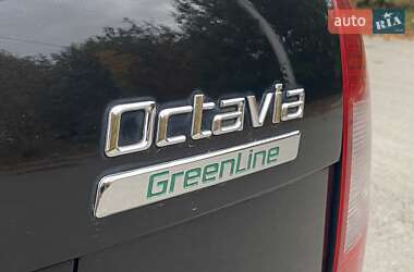 Универсал Skoda Octavia 2010 в 