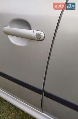 Лифтбек Skoda Octavia 2004 в 