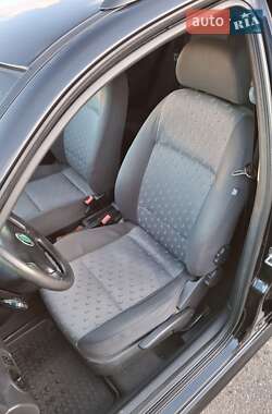 Универсал Skoda Octavia 2005 в 