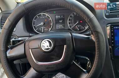 Универсал Skoda Octavia 2009 в 