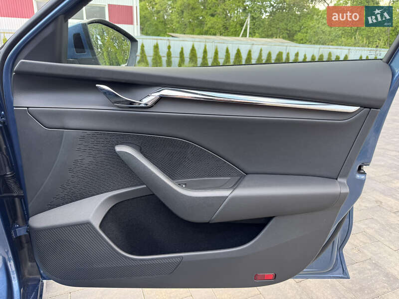 Універсал Skoda Octavia 2021 в Києві фото 46 Універсал Skoda Octavia 2021 в Києві