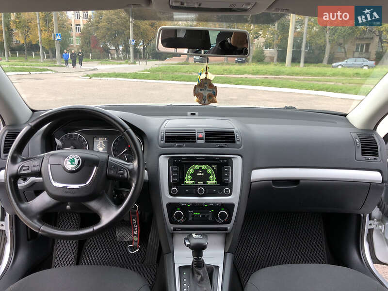 Универсал Skoda Octavia 2012 в Ровно