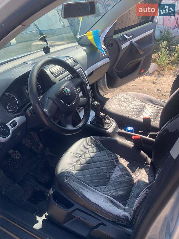 Лифтбек Skoda Octavia 2009 в Киеве фото 21 Лифтбек Skoda Octavia 2009 в Киеве