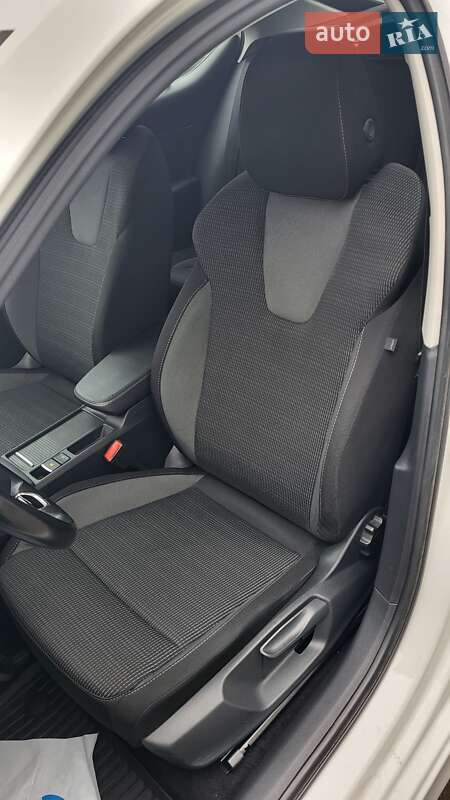 Лифтбек Skoda Octavia 2021 в Киеве