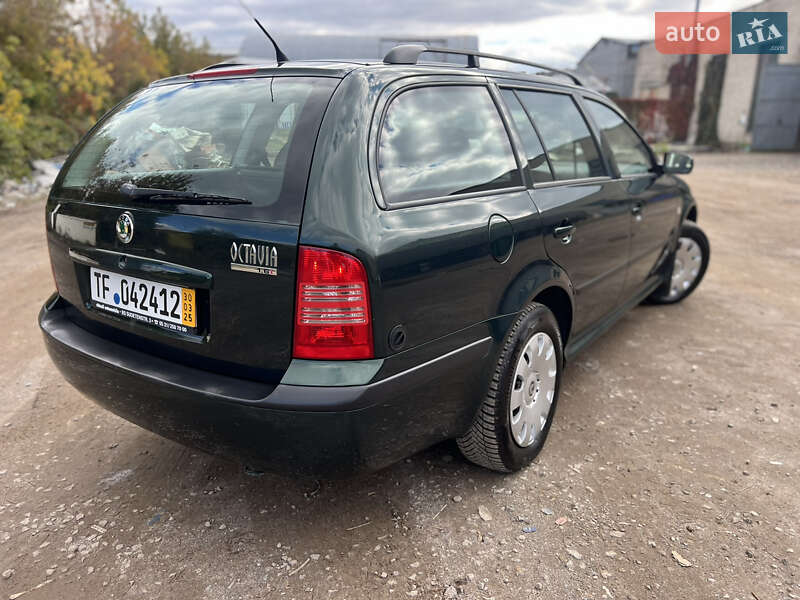 Универсал Skoda Octavia 2004 в Виннице