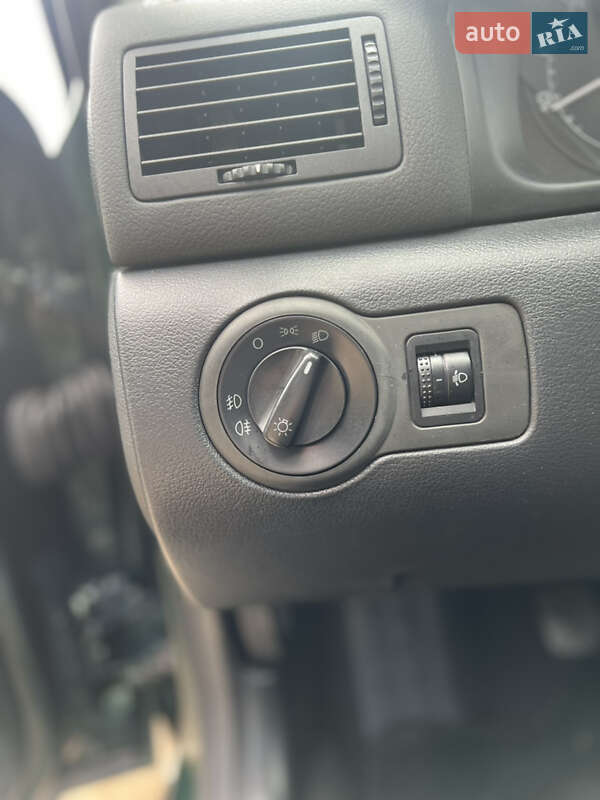 Универсал Skoda Octavia 2004 в Виннице