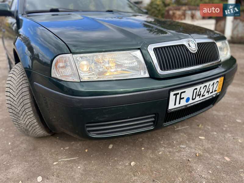 Универсал Skoda Octavia 2004 в Виннице