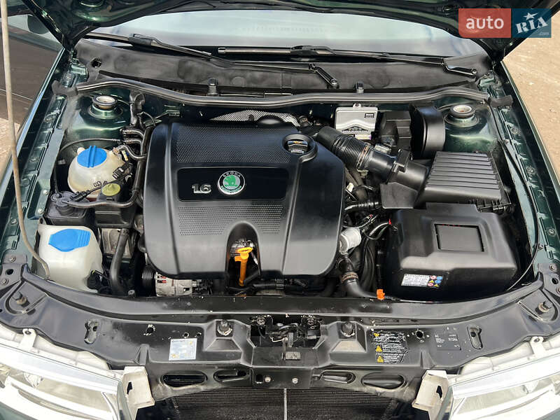 Универсал Skoda Octavia 2004 в Виннице