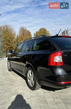 Універсал Skoda Octavia 2011 в  фото 8 Універсал Skoda Octavia 2011 в