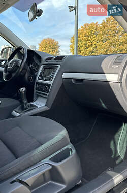 Універсал Skoda Octavia 2011 в  фото 25 Універсал Skoda Octavia 2011 в
