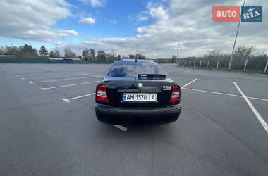 Лифтбек Skoda Octavia 2006 в 