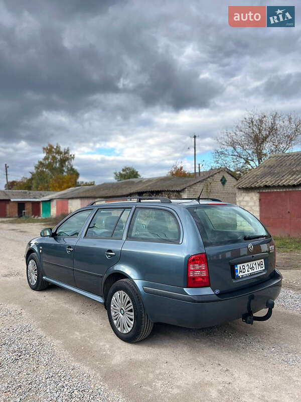 Универсал Skoda Octavia 2004 в Виннице
