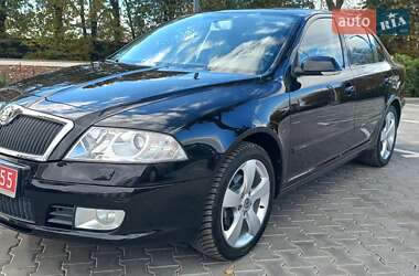 Лифтбек Skoda Octavia 2009 в 