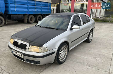Лифтбек Skoda Octavia 2004 в 