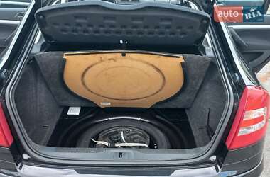 Лифтбек Skoda Octavia 2009 в 