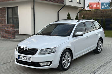 Универсал Skoda Octavia 2016 в Умани