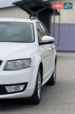 Универсал Skoda Octavia 2015 в 
