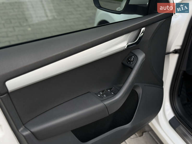 Універсал Skoda Octavia 2015 в Луцьку фото 24 Універсал Skoda Octavia 2015 в Луцьку