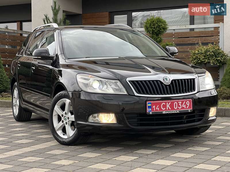Универсал Skoda Octavia 2012 в Стрые