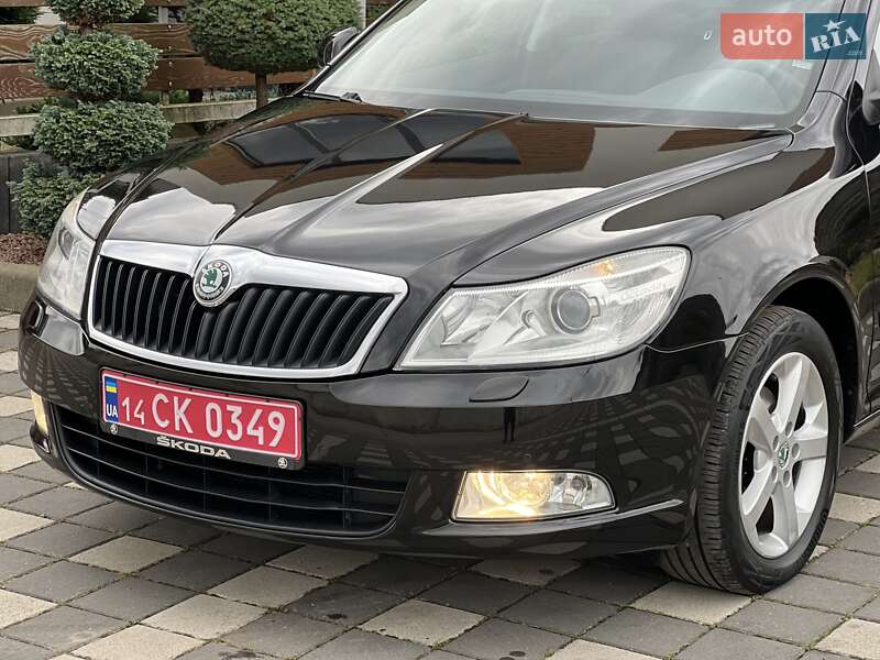 Универсал Skoda Octavia 2012 в Стрые
