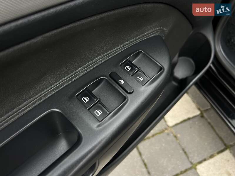 Универсал Skoda Octavia 2012 в Стрые