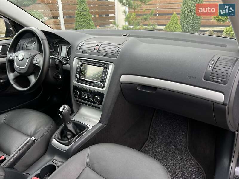Универсал Skoda Octavia 2012 в Стрые
