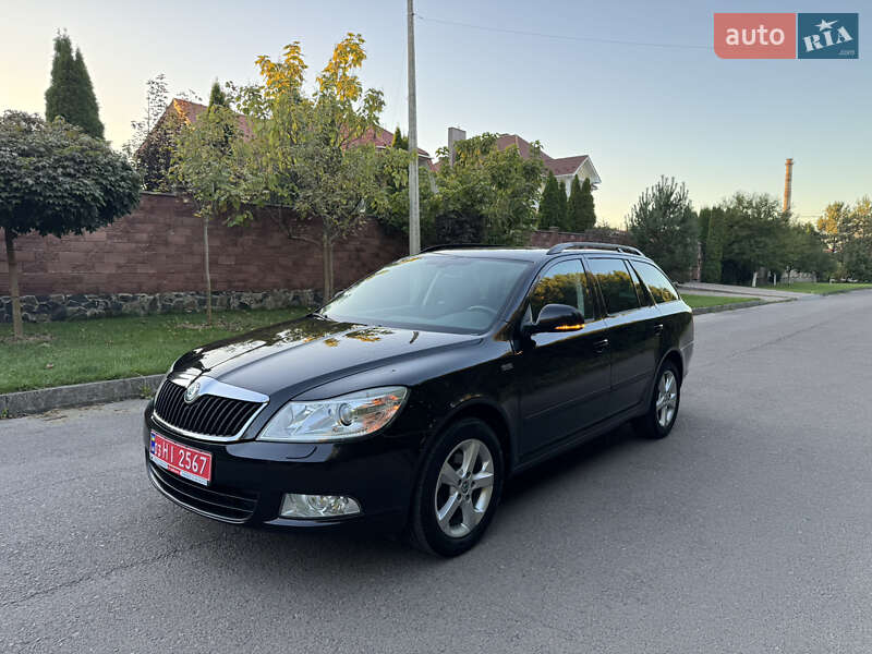 Универсал Skoda Octavia 2012 в Ровно