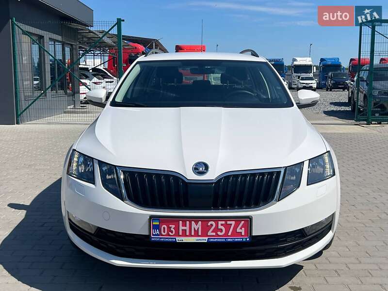 Універсал Skoda Octavia 2020 в Радехові