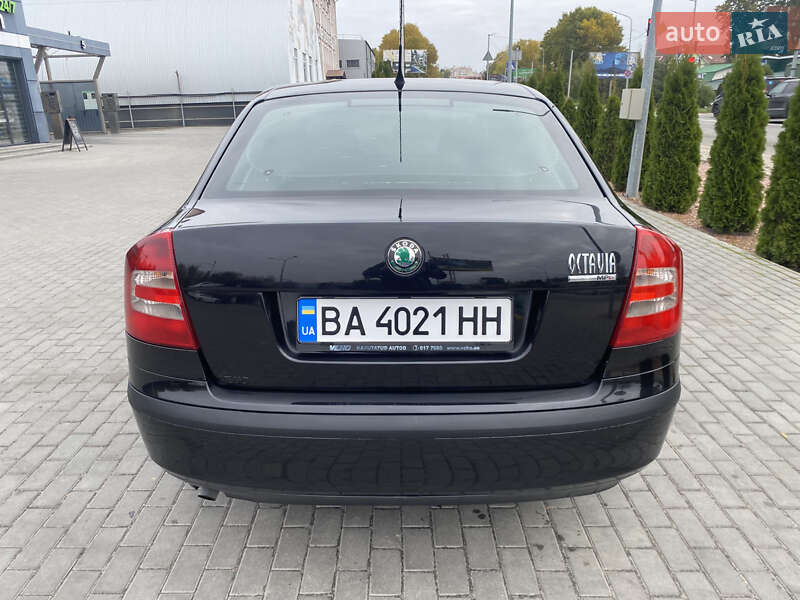 Лифтбек Skoda Octavia 2006 в Святопетровское