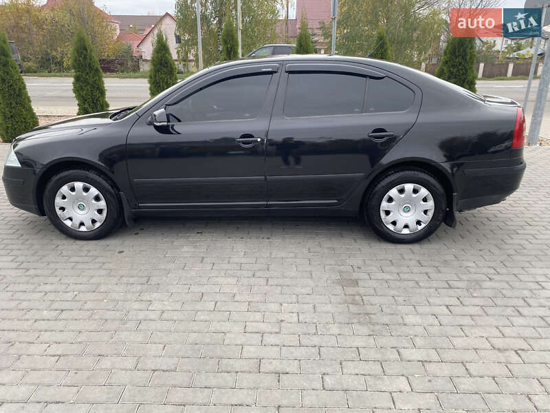 Лифтбек Skoda Octavia 2006 в Святопетровское