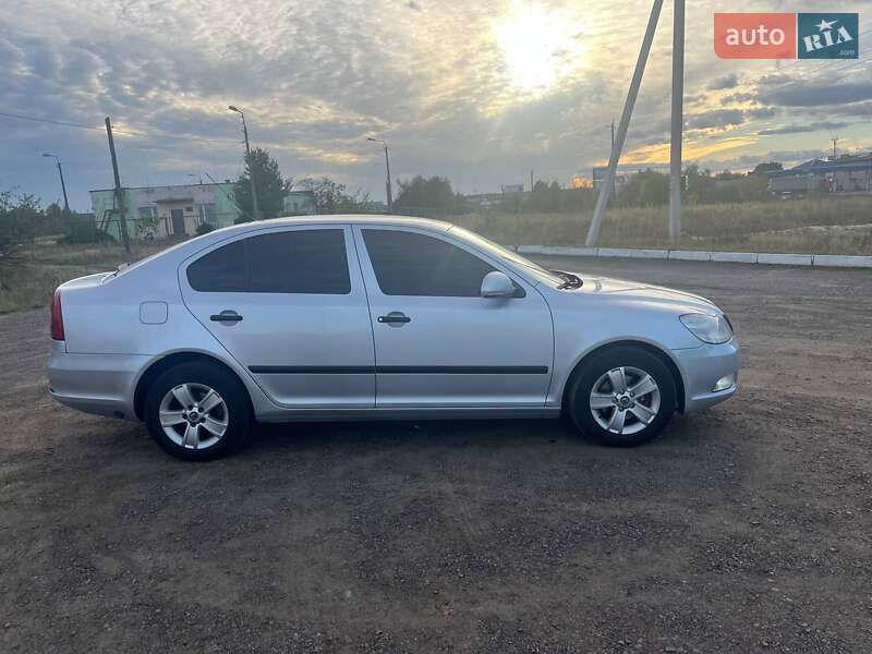 Лифтбек Skoda Octavia 2008 в Сарнах фото 10 Лифтбек Skoda Octavia 2008 в Сарнах