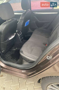 Ліфтбек Skoda Octavia 2013 в  фото 13 Ліфтбек Skoda Octavia 2013 в