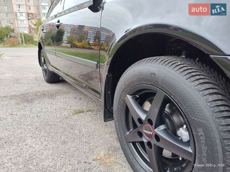 Лифтбек Skoda Octavia 2011 в Черкассах фото 16 Лифтбек Skoda Octavia 2011 в Черкассах