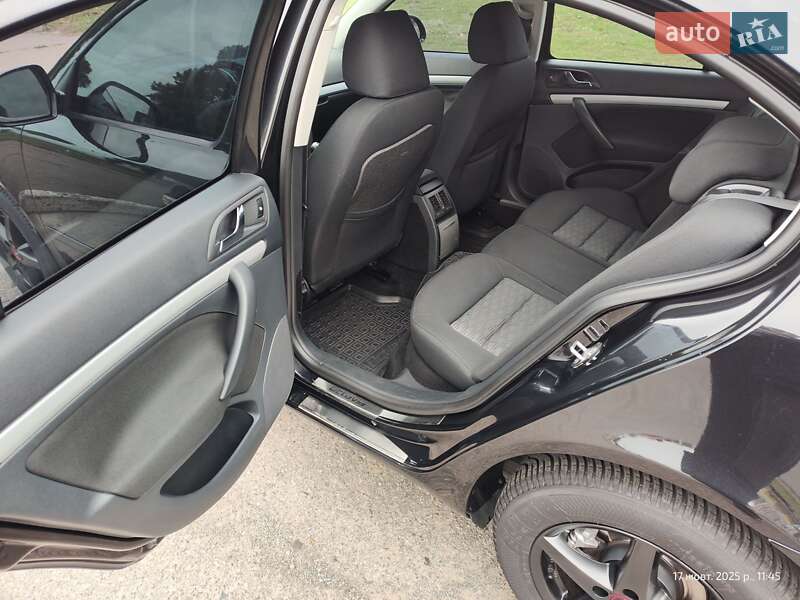 Лифтбек Skoda Octavia 2011 в Черкассах фото 29 Лифтбек Skoda Octavia 2011 в Черкассах