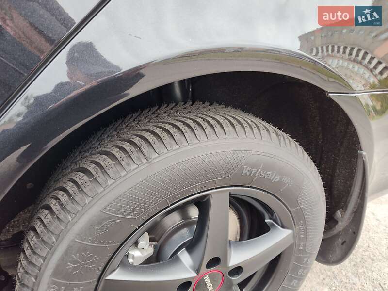 Лифтбек Skoda Octavia 2011 в Черкассах фото 38 Лифтбек Skoda Octavia 2011 в Черкассах
