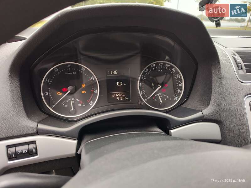 Лифтбек Skoda Octavia 2011 в Черкассах фото 44 Лифтбек Skoda Octavia 2011 в Черкассах