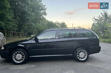 Универсал Skoda Octavia 2009 в Хотове