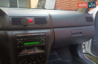 Универсал Skoda Octavia 2005 в  фото 26 Универсал Skoda Octavia 2005 в