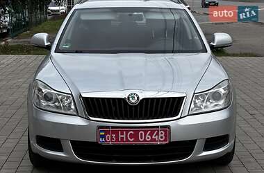 Универсал Skoda Octavia 2009 в 