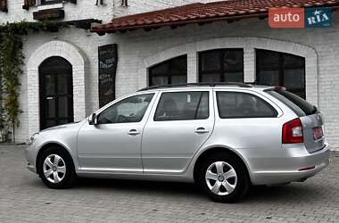 Универсал Skoda Octavia 2009 в 