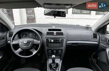 Универсал Skoda Octavia 2009 в 